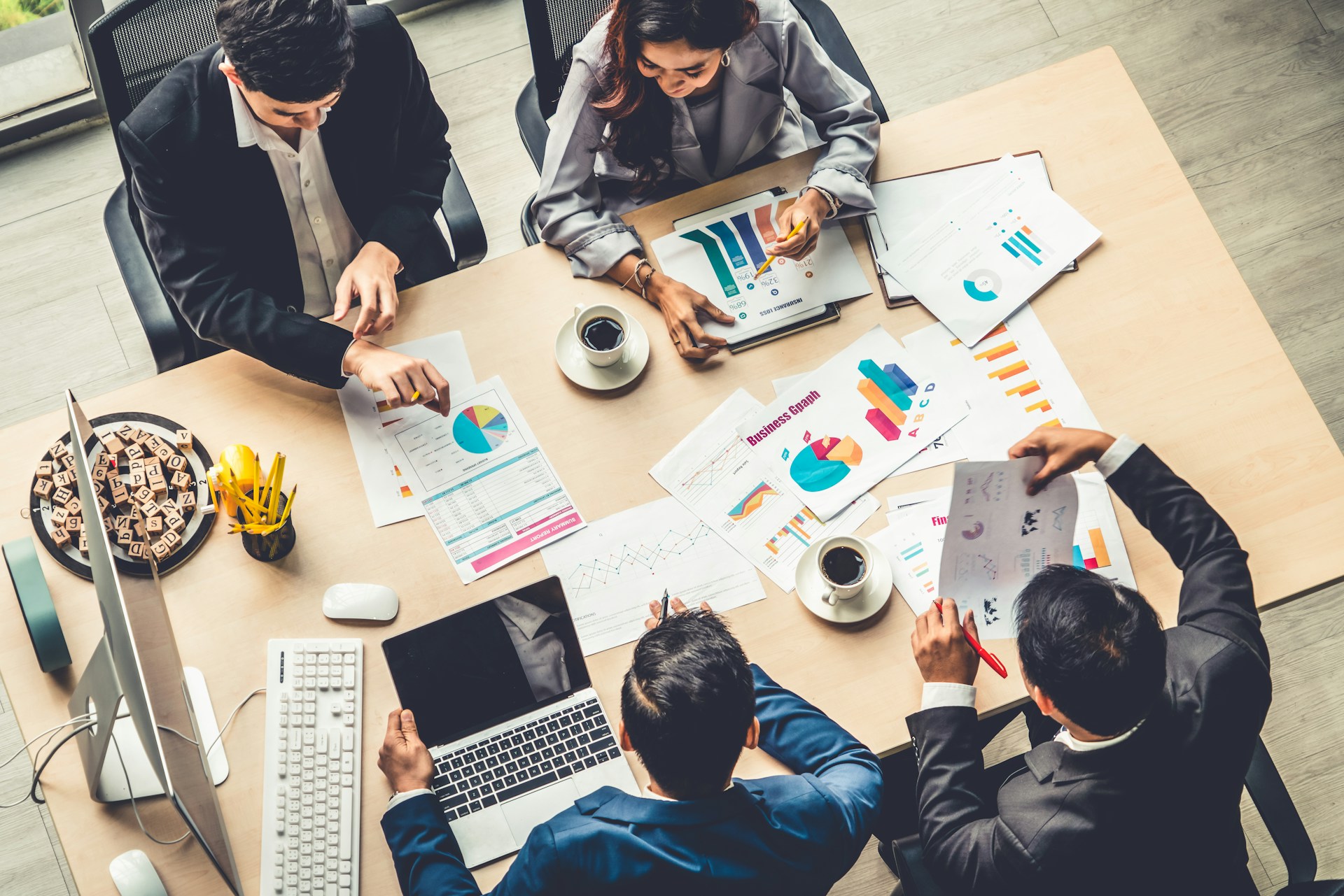 Choosing Between GoHighLevel Course Paths for Your Agency Team